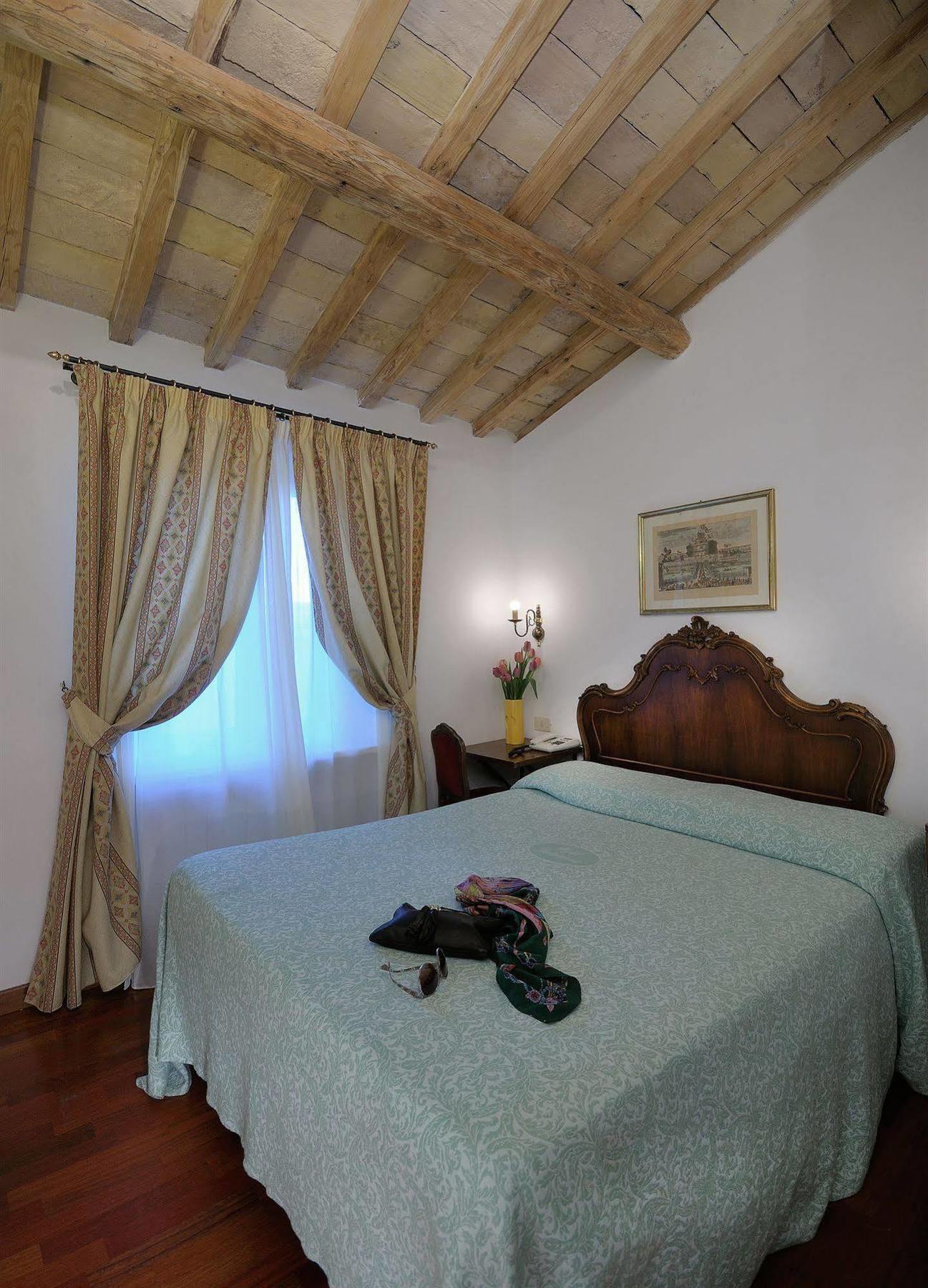 Parlamento Boutique Hotel Рим Екстер'єр фото