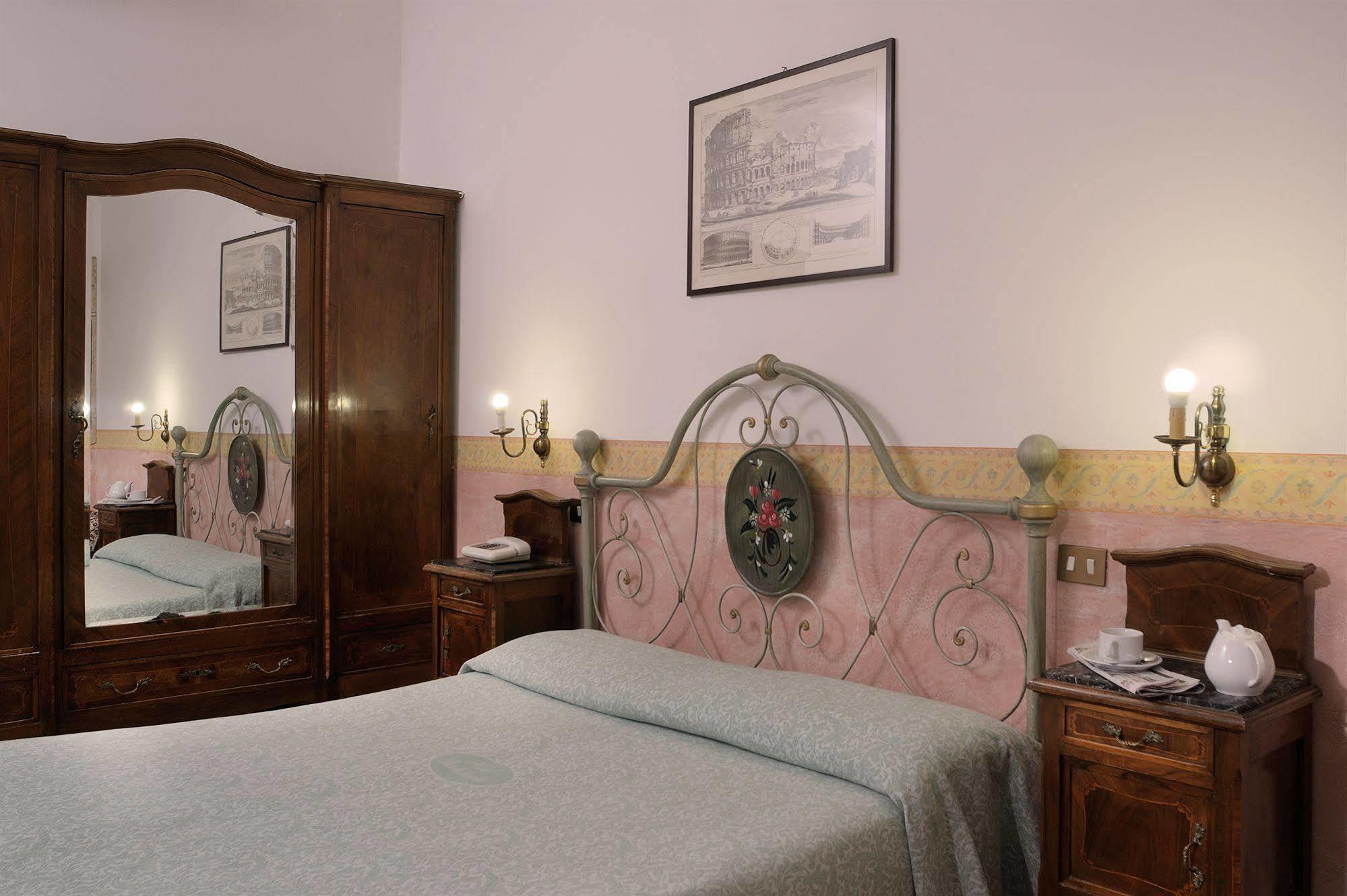 Parlamento Boutique Hotel Рим Екстер'єр фото